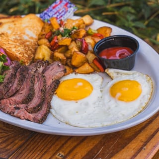 STEAK & EGGS