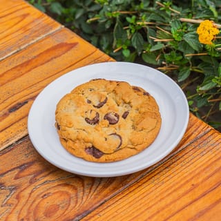 CHOCOLATE CHIP COOKIES